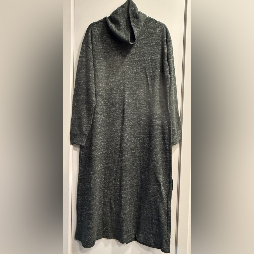Old Navy Sweater Dress 
Weathered Green, size Large